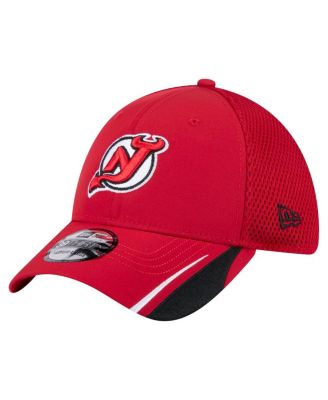 New Era - Men's Red New Jersey Devils Linear Featherweight 39THIRTY Flex Hat