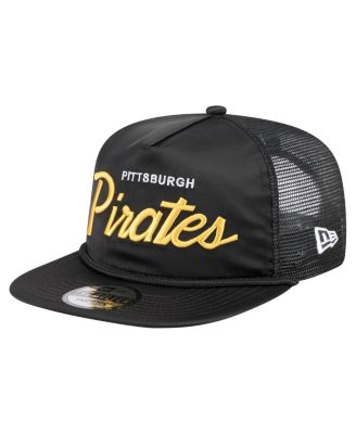 New Era - Men's Black Pittsburgh Pirates Retro Satin Script Golfer Adjustable Hat